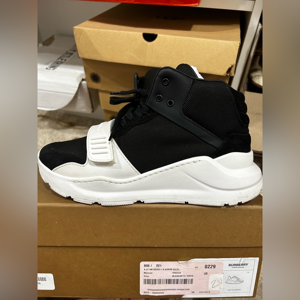 Burberry sneaker